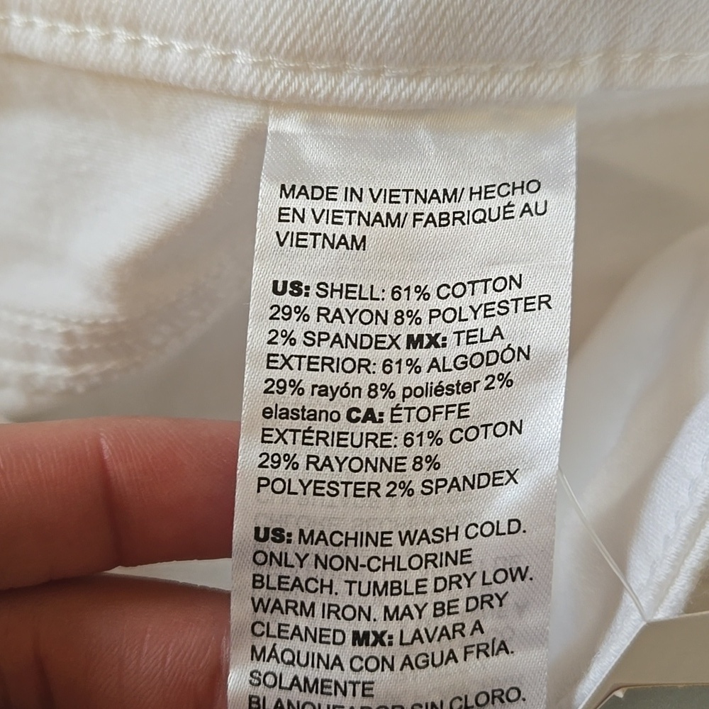 Chico’s White So Slimming Girlfriend Slim Leg Jeans Classic Minimalist 2.5/ 14 R - Picture 7 of 7